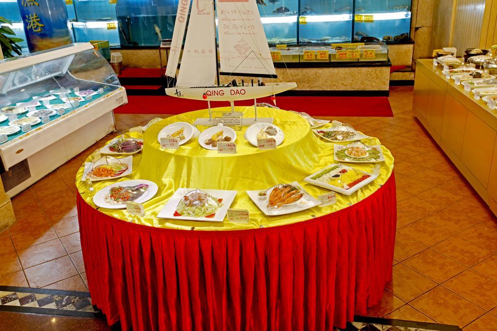 Donghai Grand Hotel Qingdao Esterno foto