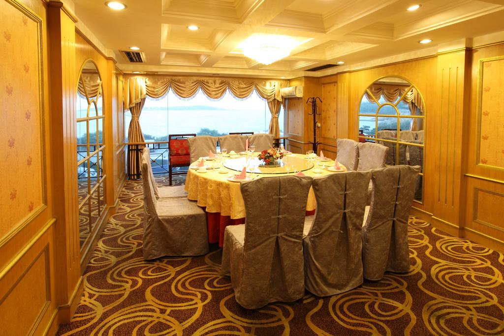 Donghai Grand Hotel Qingdao Esterno foto